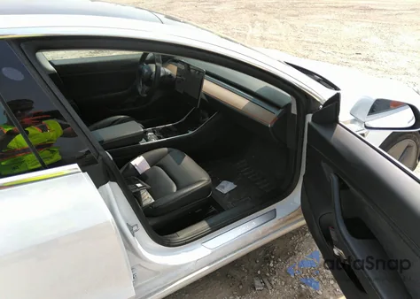 2020 Tesla Model 3 from USA, damaged, VIN 5YJ3E1EA2LF783690